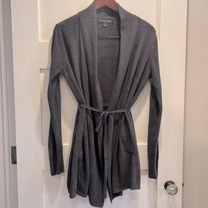Barefoot dreams cosy chic cardigan